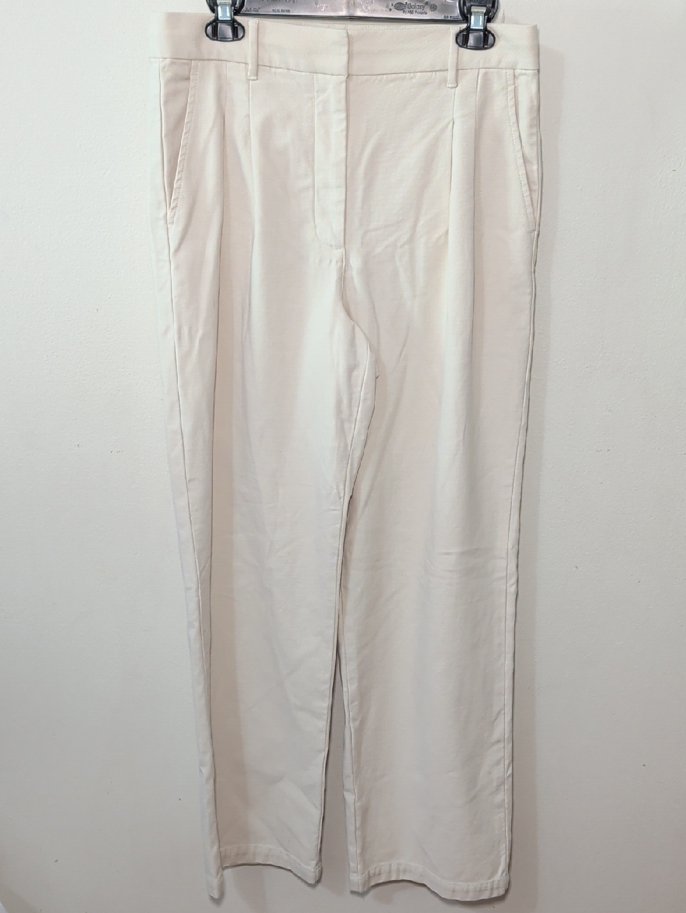 Aritzia Wilfred Free Day Off Pants Cream Pleated Straight Leg Women's Size 10